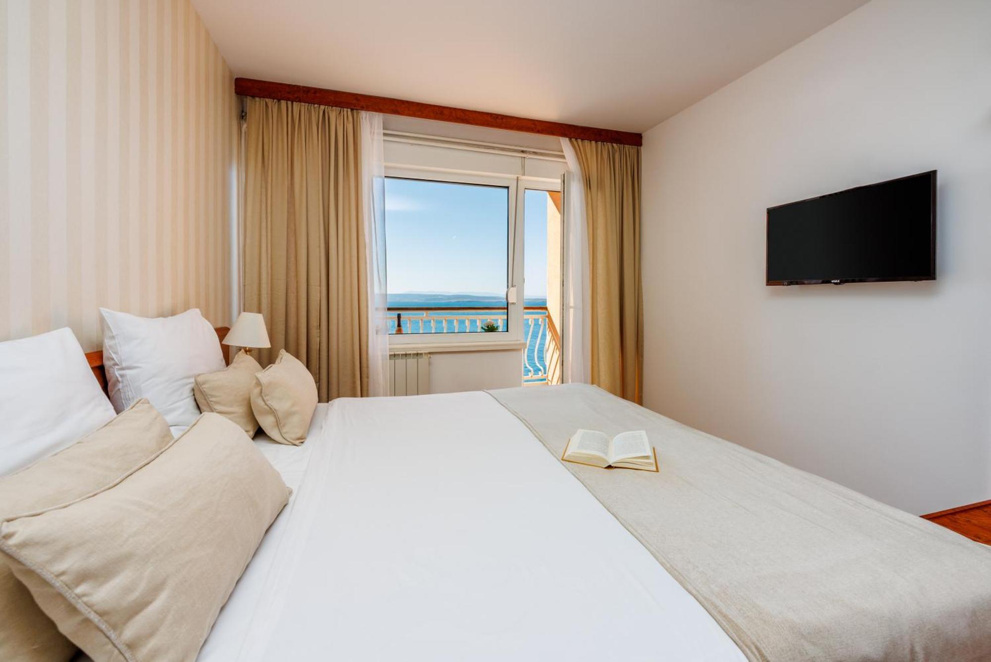 Mediteran Maradiso Hotel By Aminess Цриквениця Екстер'єр фото